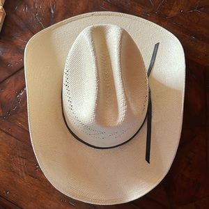 Formosan cowboy cowgirl hat like new